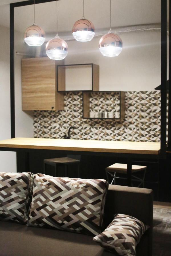 Lion King Lesya Ukrainka Apartment ลวีฟ ภายนอก รูปภาพ